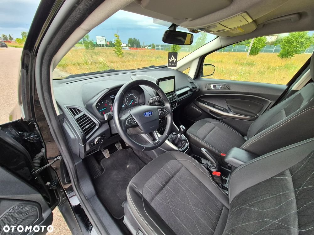 Ford EcoSport - 25