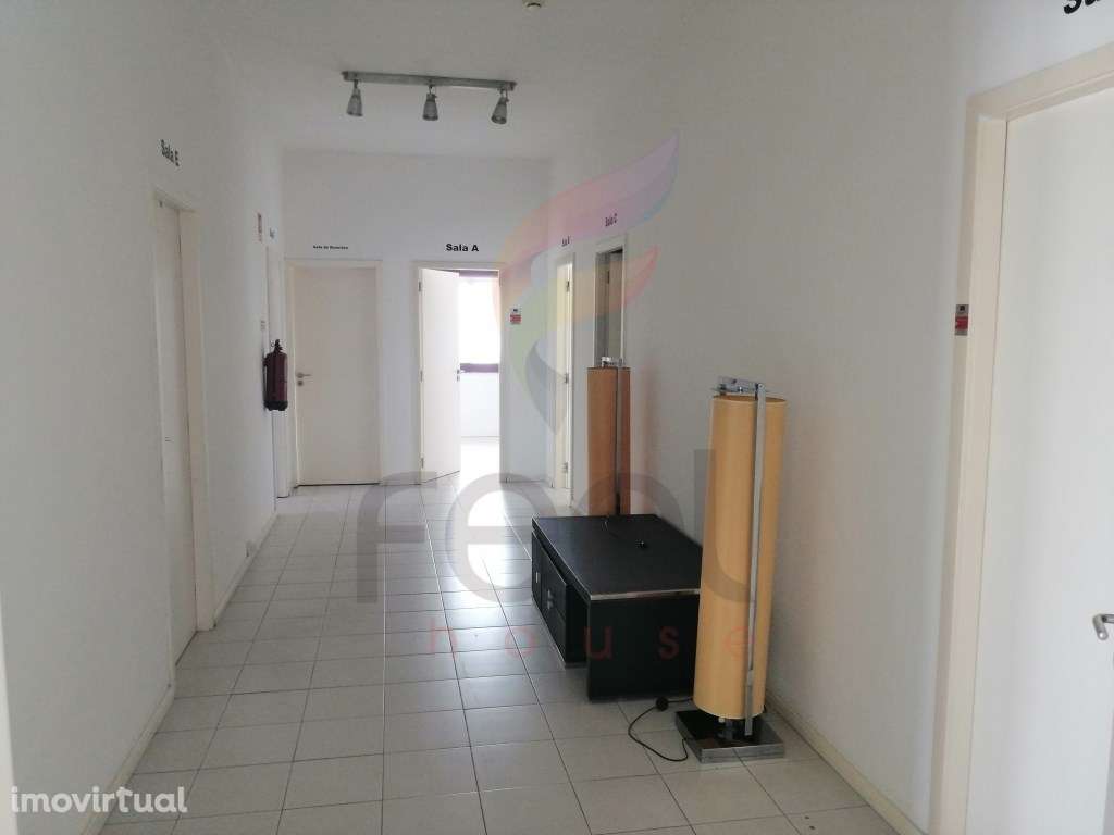 Pavilhão Zona Industrial de Almeirim - Grande imagem: 5/33