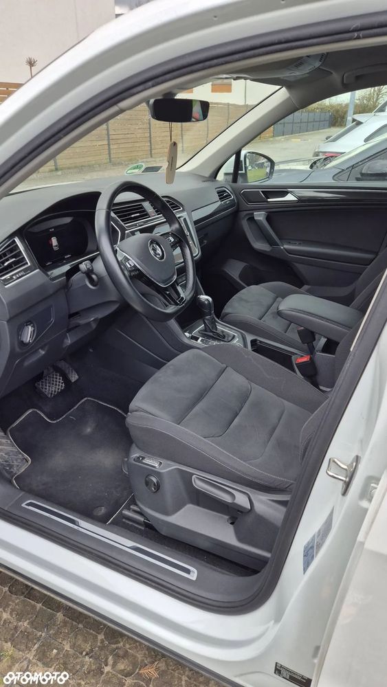 Volkswagen Tiguan - 18