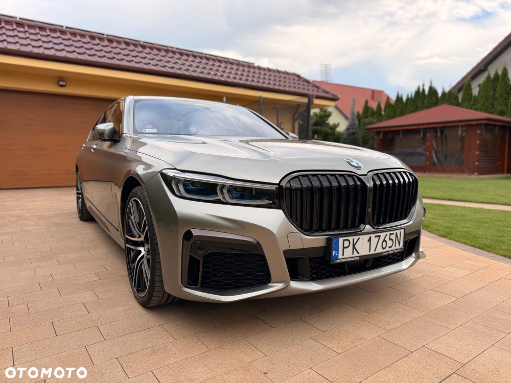 BMW Seria 7 740d xDrive mHEV - 4