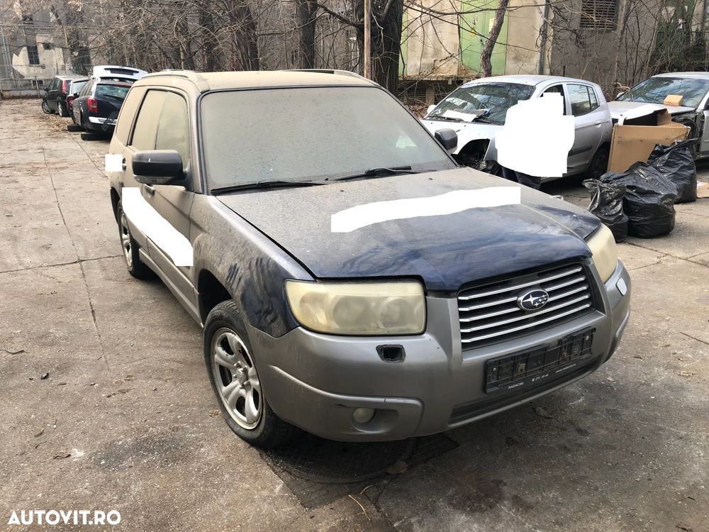 Dezmembrez Subaru Forester 2006 albastru 2.0 benzina facelift - 10
