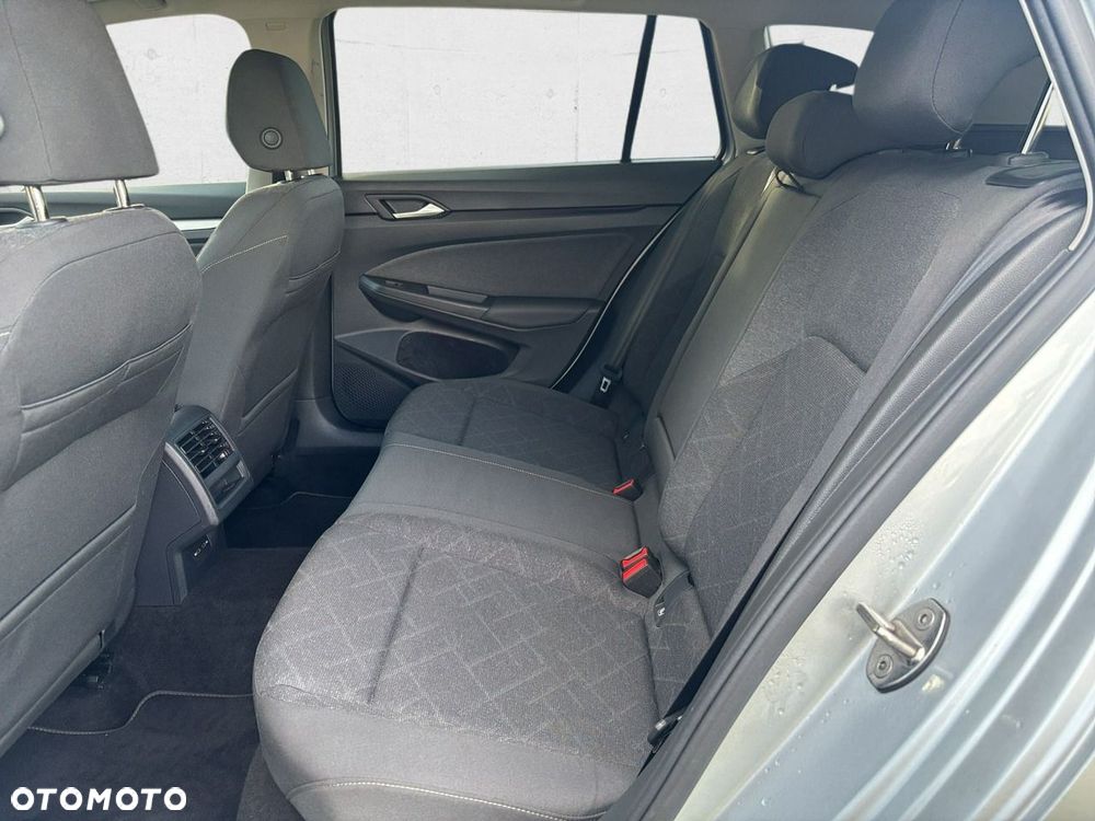 Volkswagen Golf - 20