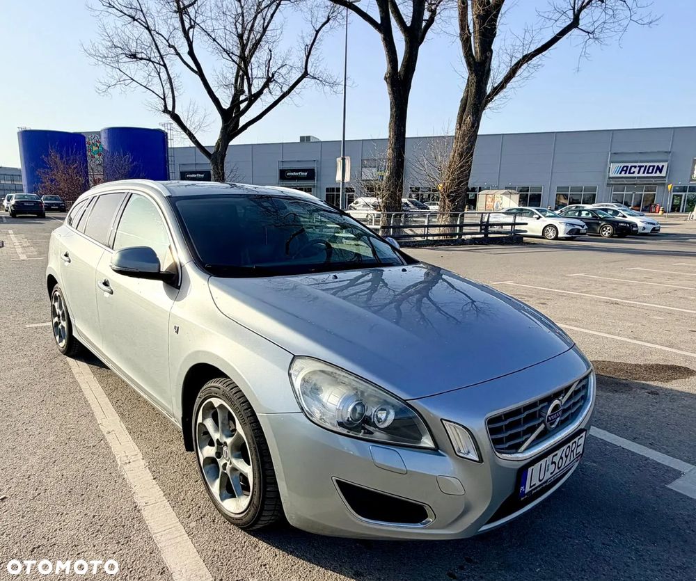 Volvo V60 D4 Geartronic Ocean Race - 1