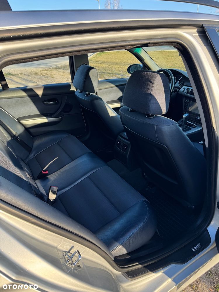 BMW Seria 3 - 12