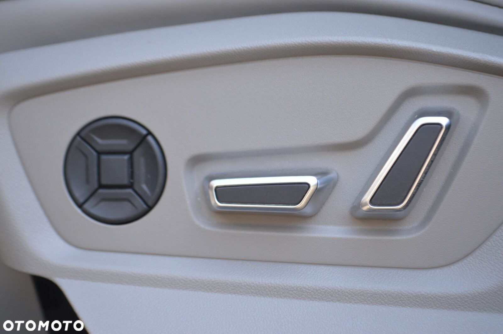 Audi Q8 - 15