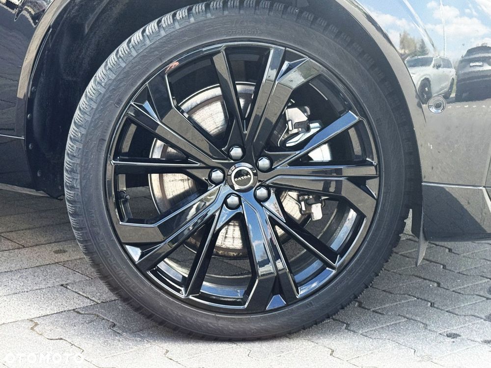 Volvo XC 60 - 4