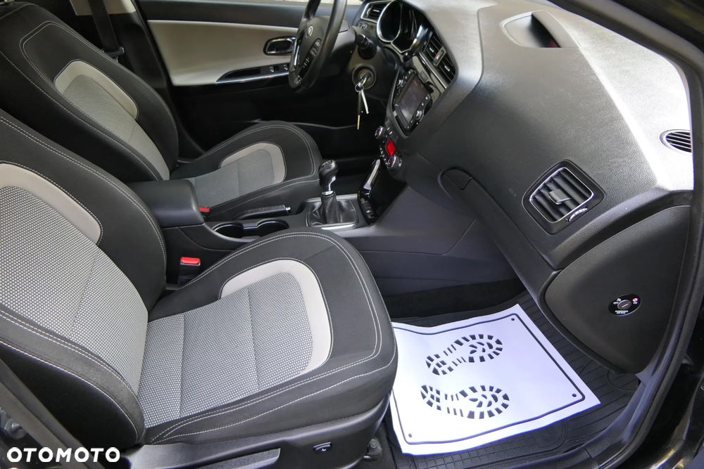 Kia Ceed 1.6 CRDi L - 16