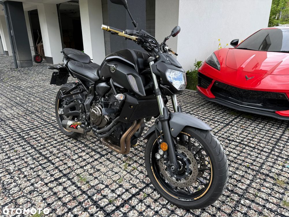 Yamaha MT - 4