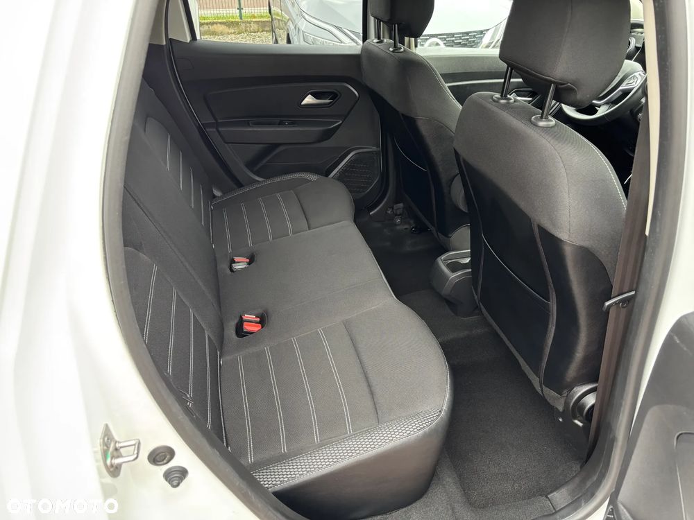 Dacia Duster SCe 115 4x2 Prestige - 19