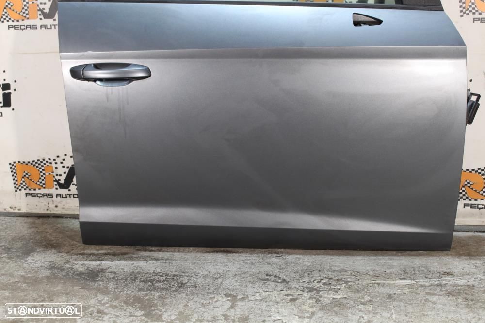 Porta Frente Direita Seat Leon (5F1)  Porta Frontal Direita Seat Leon - 2
