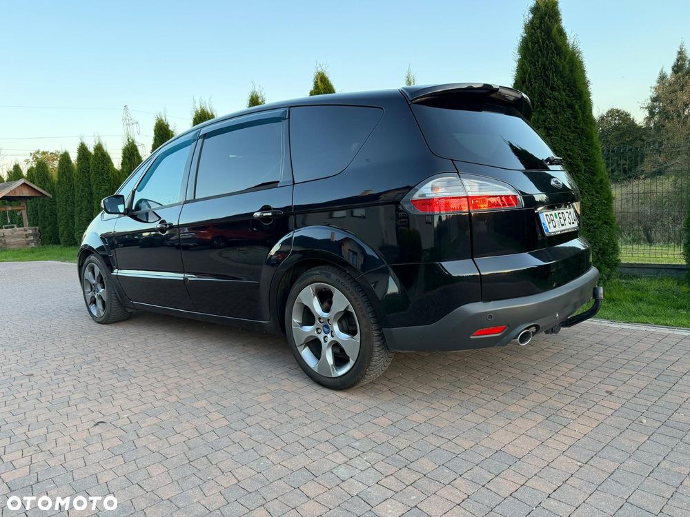 Ford S-Max - 20