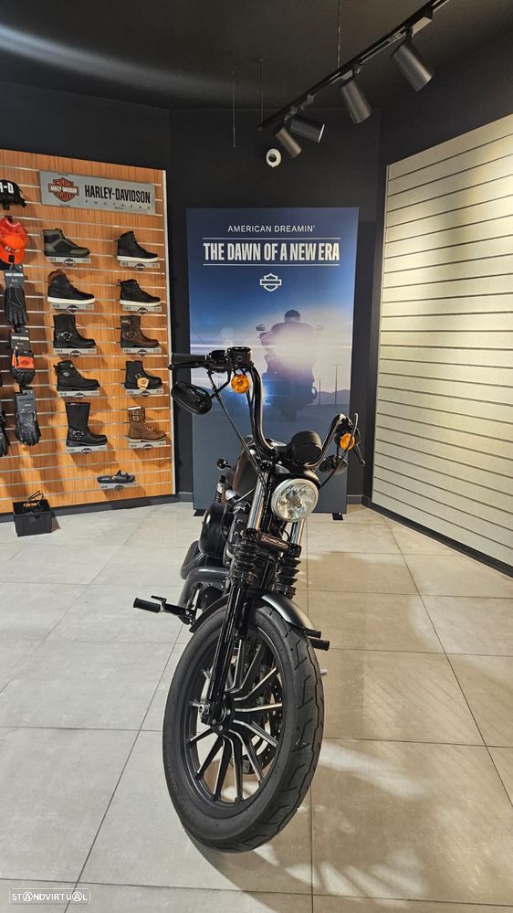 Harley-Davidson Sportster Iron 883 - 12