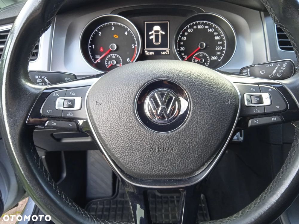 Volkswagen Golf VII 1.6 TDI BMT Comfortline - 9