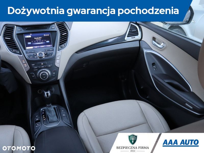 Hyundai Santa Fe - 10