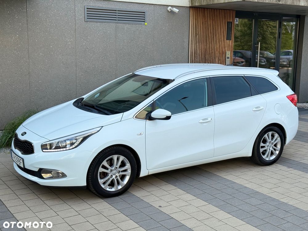 Kia Ceed - 5