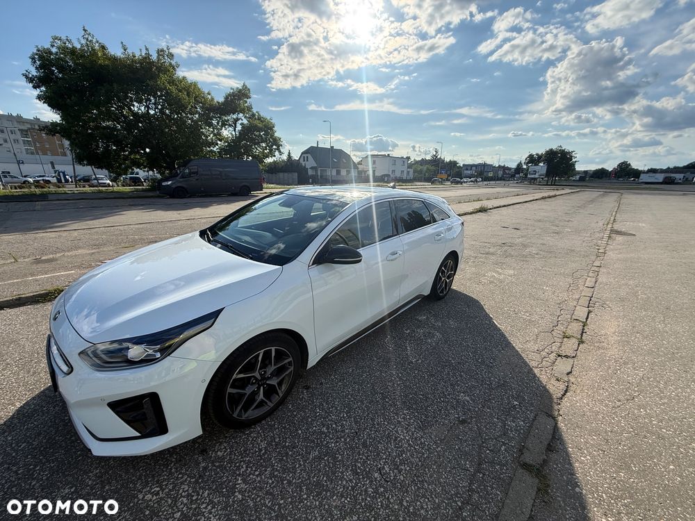 Kia ProCeed - 4
