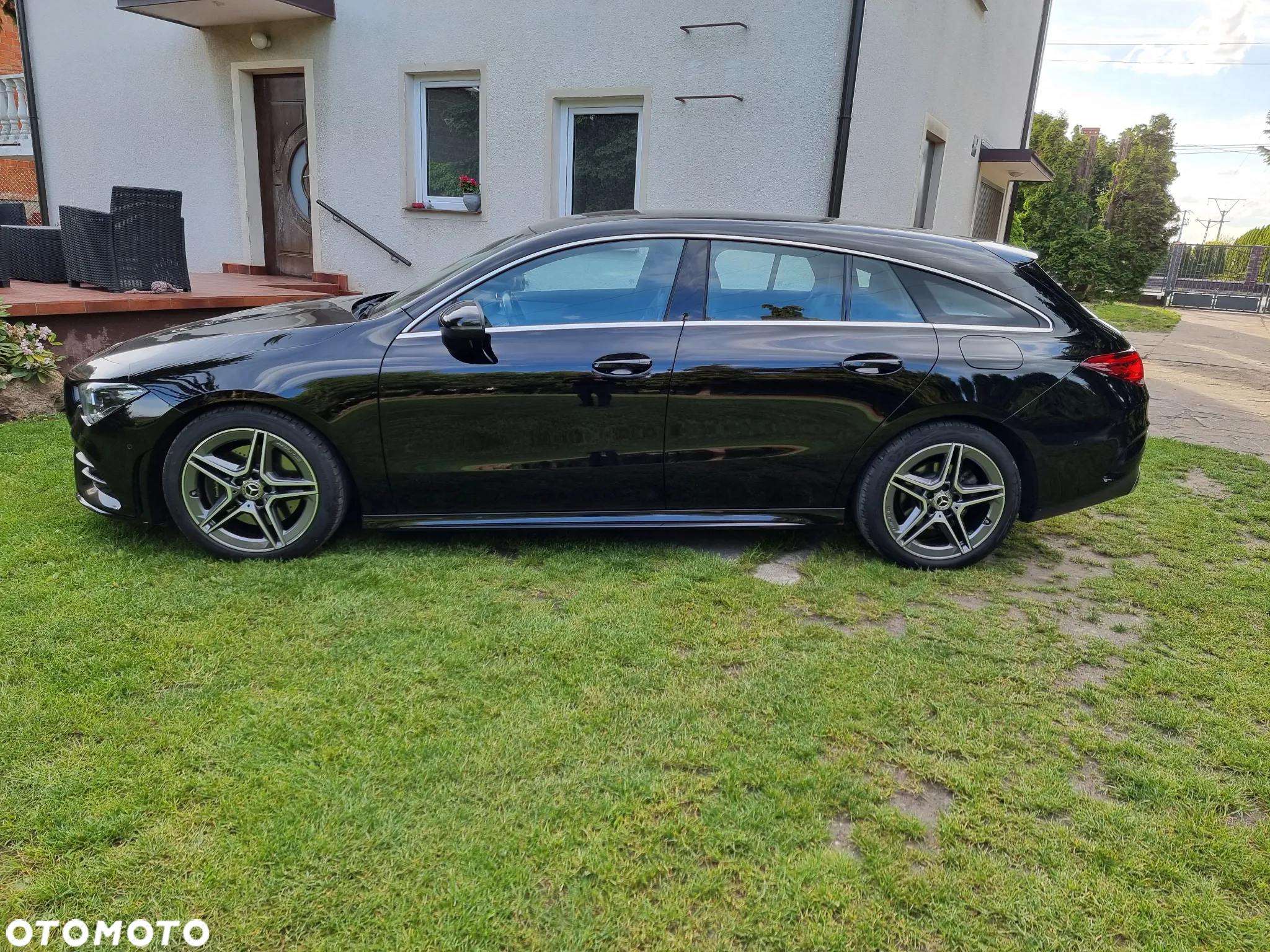Mercedes-Benz CLA 200 d Shooting Brake 8G-DCT Edition AMG Line - 3