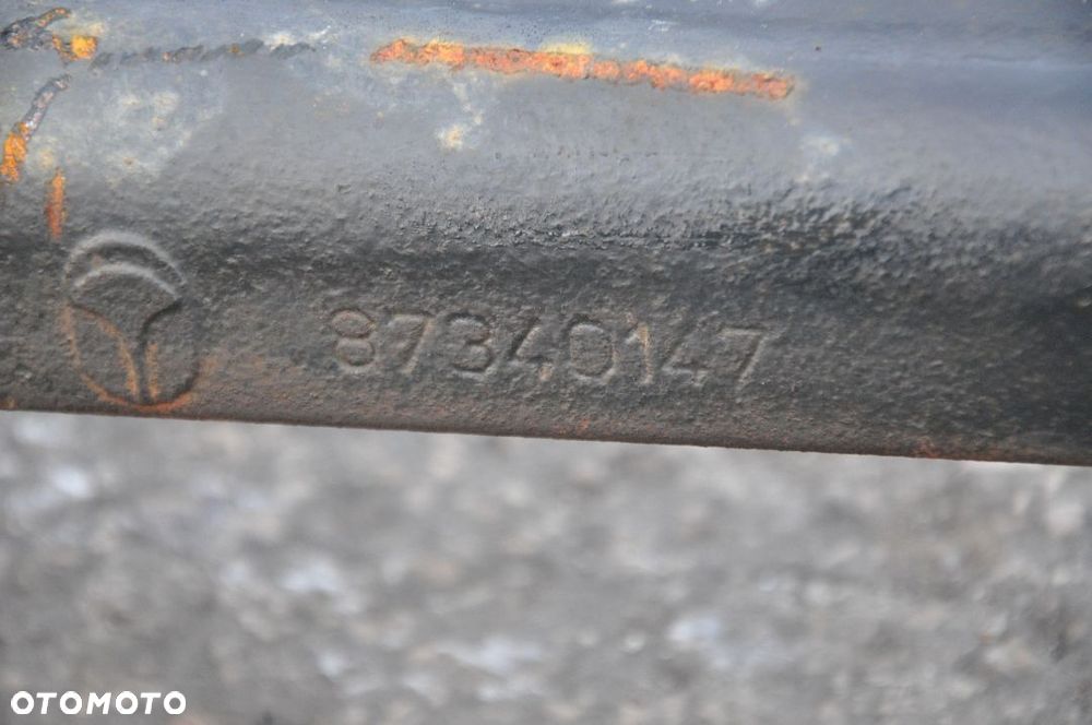 OBUDOWA MOSTU PODPORA WAŁU CASE MAXXUM 140 NR 87340147 - 2