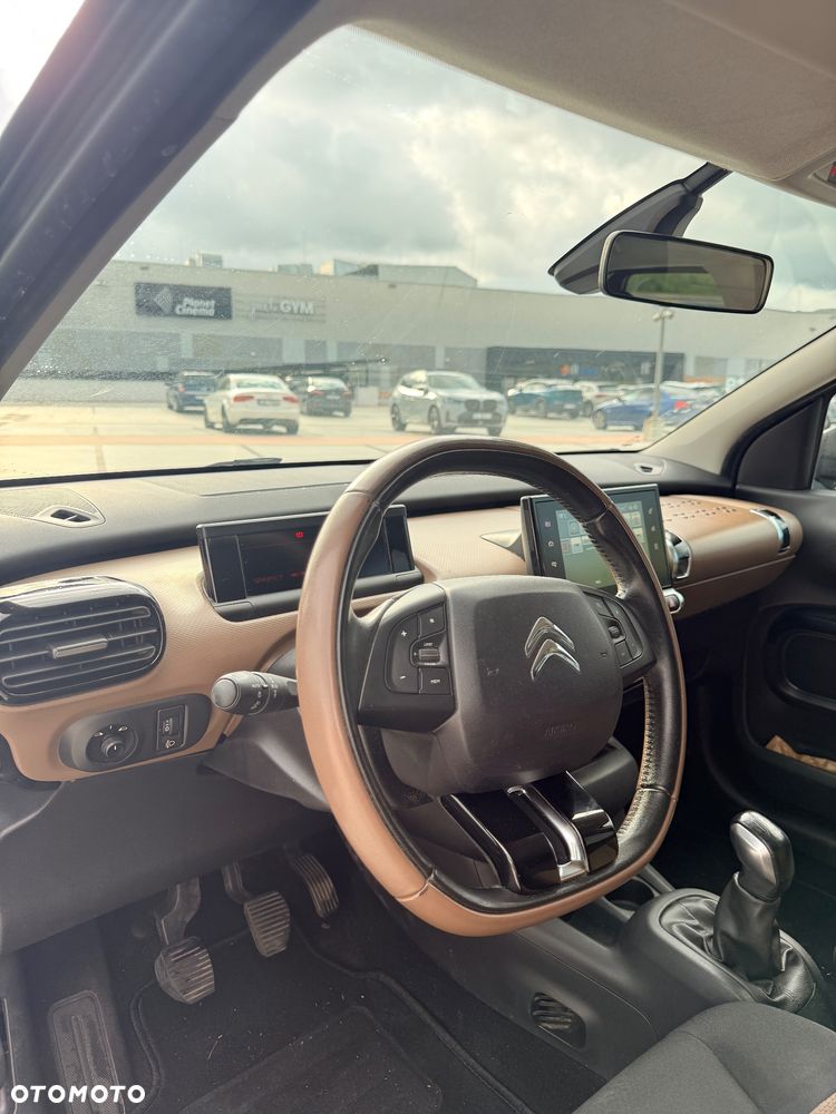 Citroën C4 Cactus 1.2 PureTech Shine Edition S&S - 9