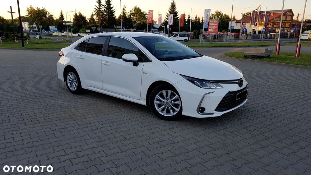 Toyota Corolla 1.8 Hybrid Comfort - 8