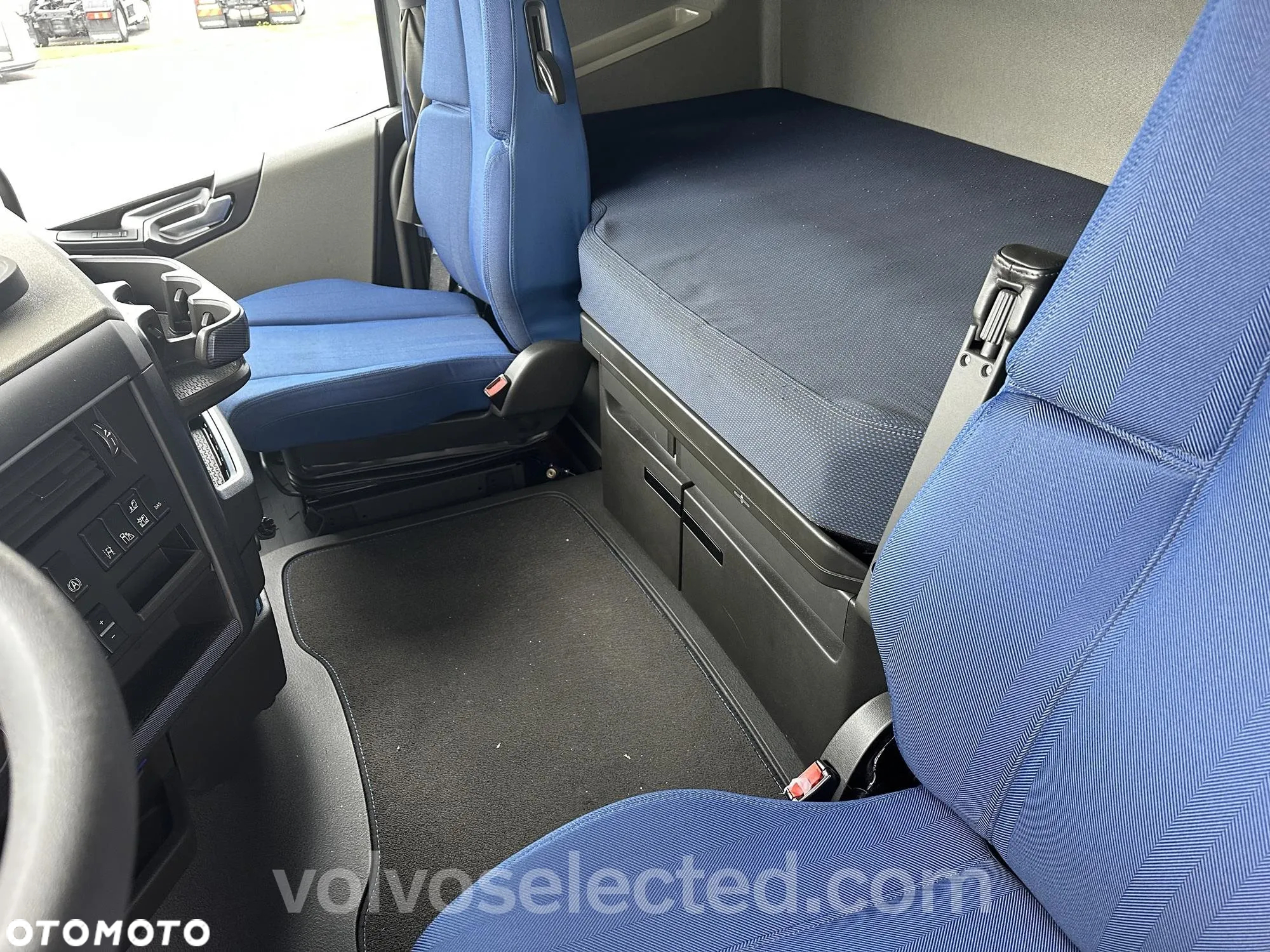 Volvo FH X-low AERO | 2024 | - 14