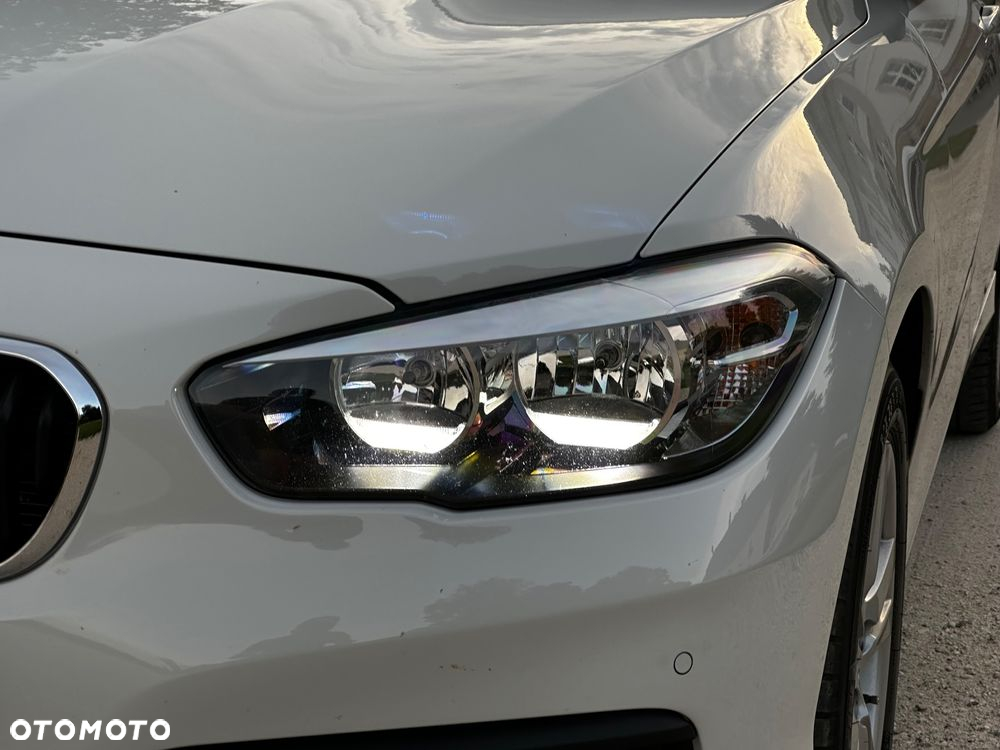 BMW Seria 1 118i - 33