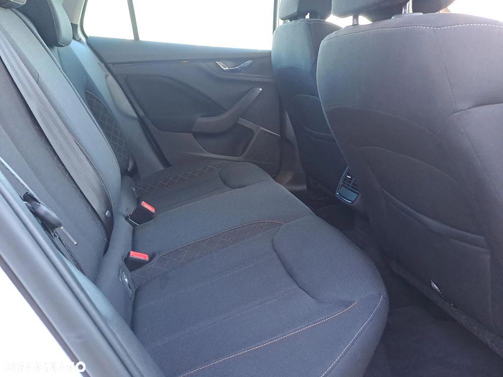 Skoda Scala 1.0 TSI Style - 11