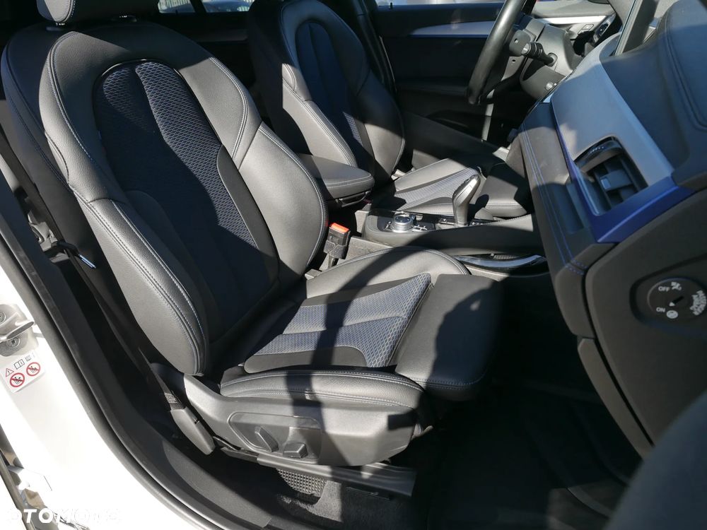 BMW X1 xDrive18d M Sport - 22