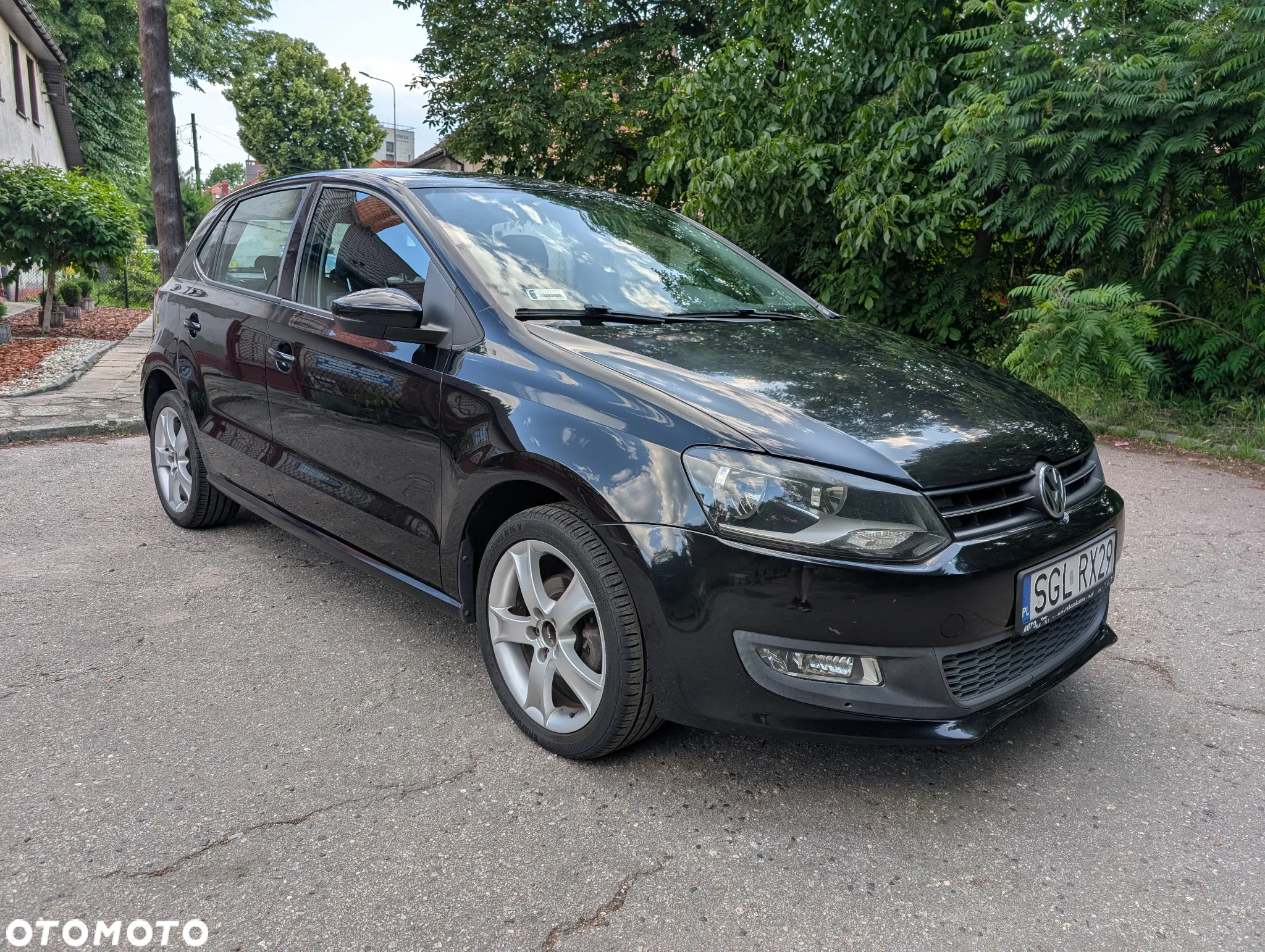 Volkswagen Polo - 2