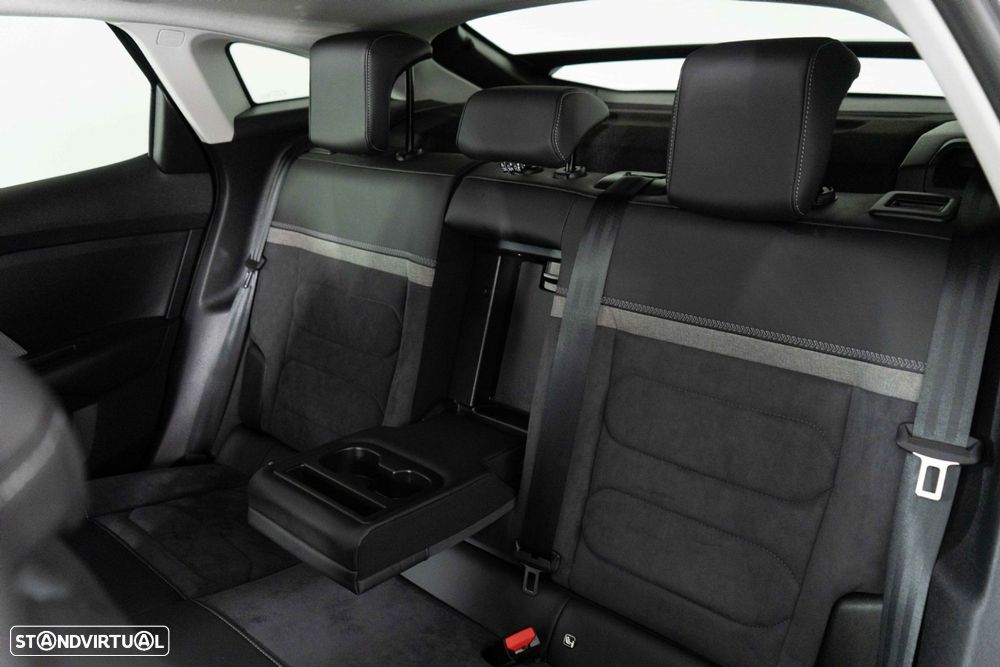 Citroën C4 1.2 PureTech Shine Pack EAT8 - 9