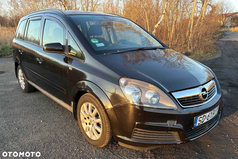 Opel Zafira 1.9 CDTI Essentia - 3