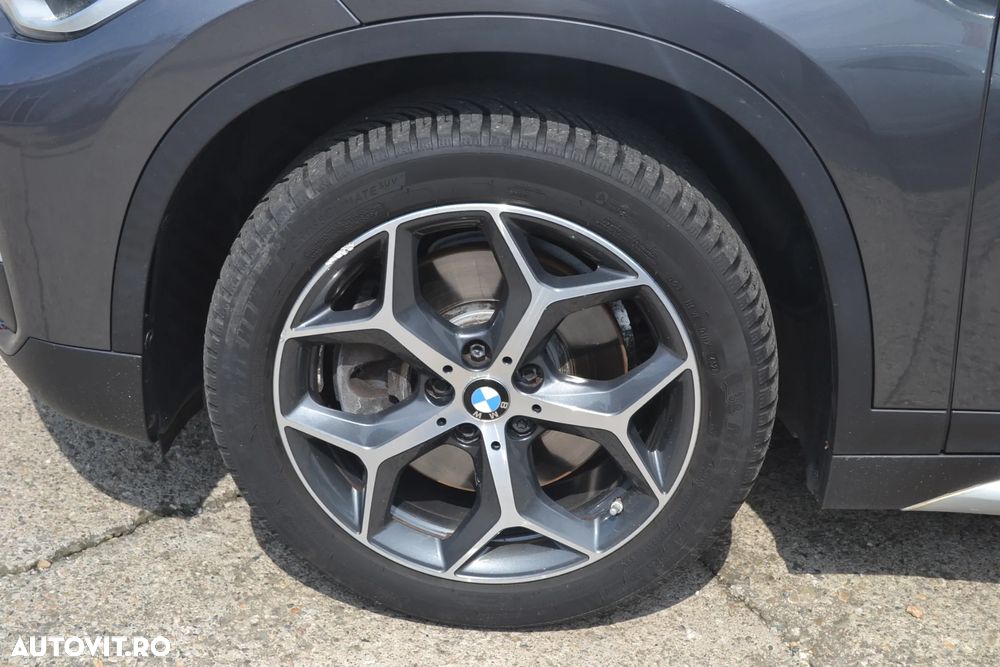 BMW X1 xDrive20d Aut. xLine - 38