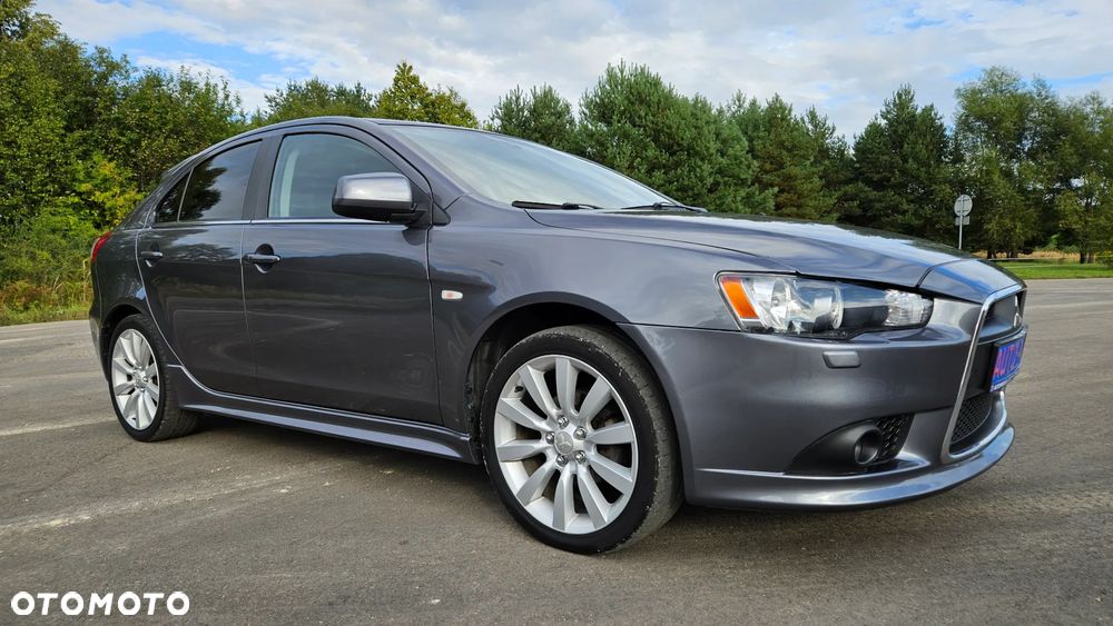 Mitsubishi Lancer 1.8 Intense - 16