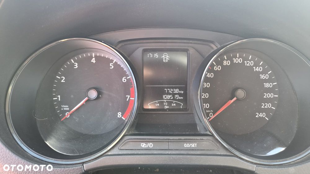 Volkswagen Polo 1.0 Trendline - 12