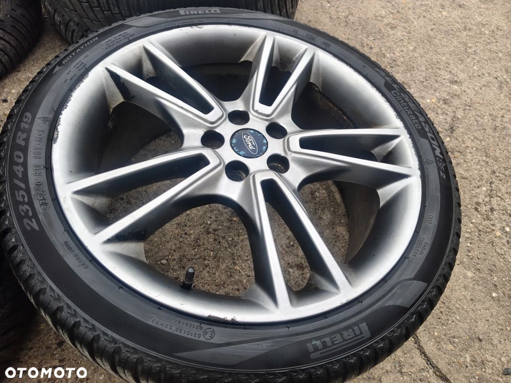 5x108 Alufelgi Felgi Aluminiowe Oryginalne 19 Koła Całoroczne Wielosezonowe FORD SMAX I II MONDEO V MK5 MK3 MK4 KUGA I II GALAXY III VOLVO 5,5mm 22r. Legnica ALU-RAD 235/40 - 9