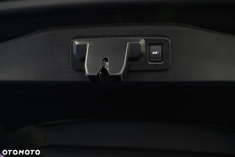 Renault Espace 1.2 E-Tech Full Hybrid 200 Iconic MMT 5os - 8