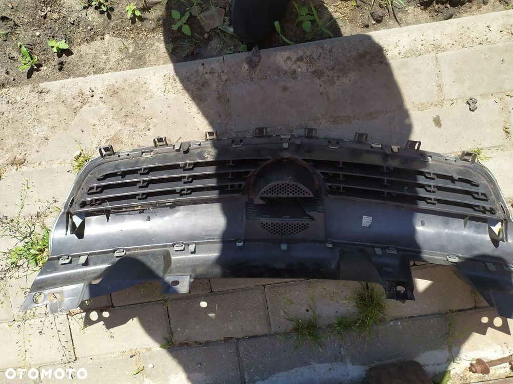 GRIL ATRAPA OPEL ZAFIRA B 13136139 - 2