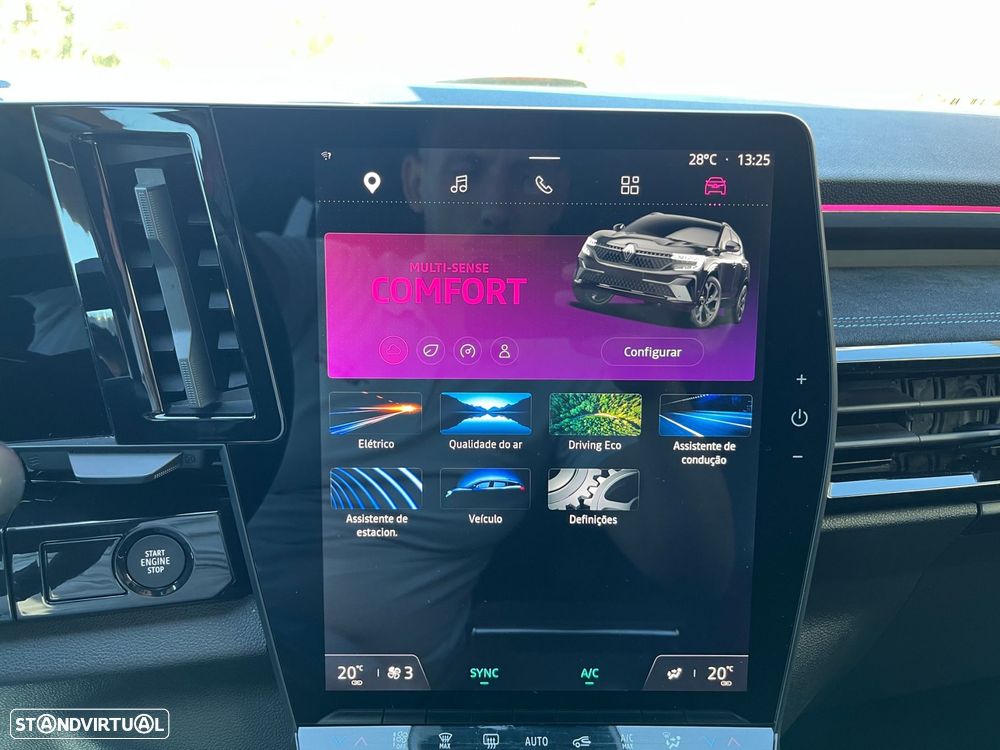 Renault Austral 1.2 Full Hybrid E-Tech Esprit Alpine - 30