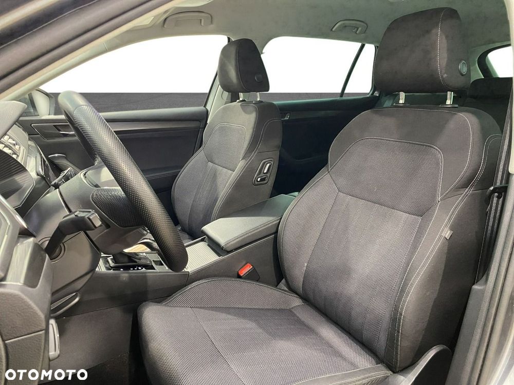 Skoda Superb 2.0 TDI SCR Style DSG - 17