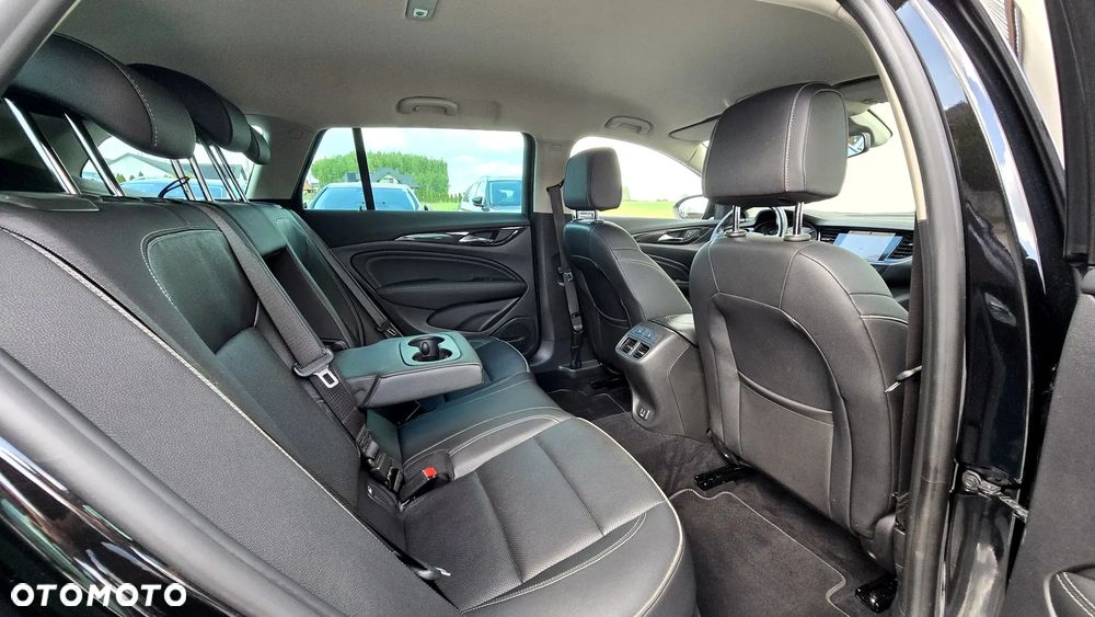Opel Insignia 2.0 BiTurbo D 4x4 Automatik Ultimate Exclusive - 32