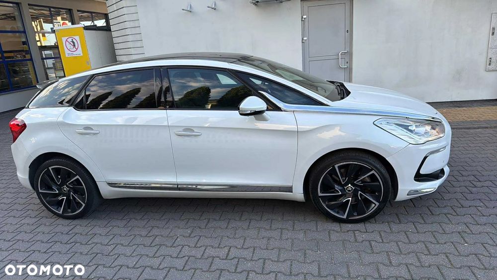 Citroën DS5 2.0 HDi SportChic - 3