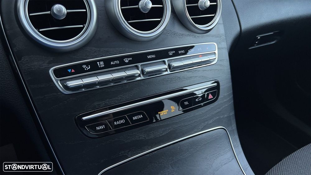 Mercedes-Benz C 200 d Station 9G-TRONIC - 27