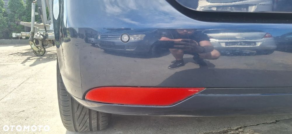 Volkswagen Touran 10- Zderzak Tył Tylny Kod Lakieru LH5X - 8