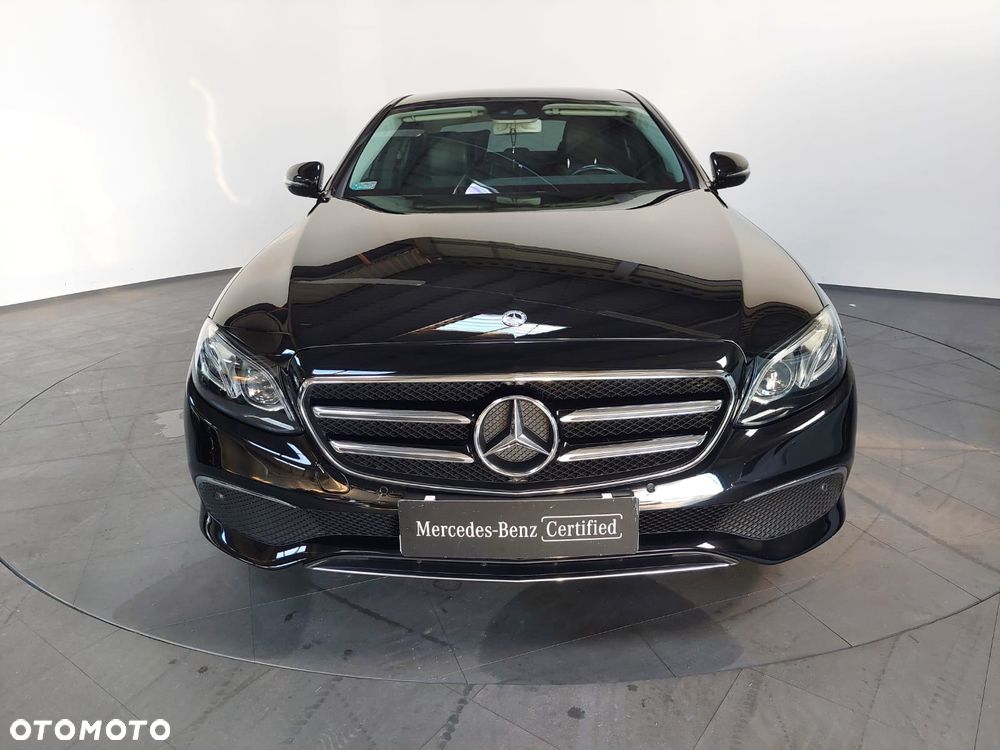 Mercedes-Benz Klasa E 220 d 4-Matic 9G-TRONIC - 5