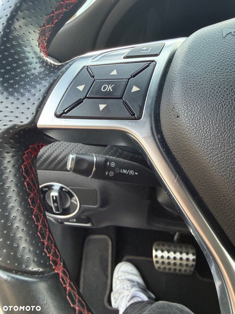 Mercedes-Benz Klasa A 250 7G-DCT SCORE - 13