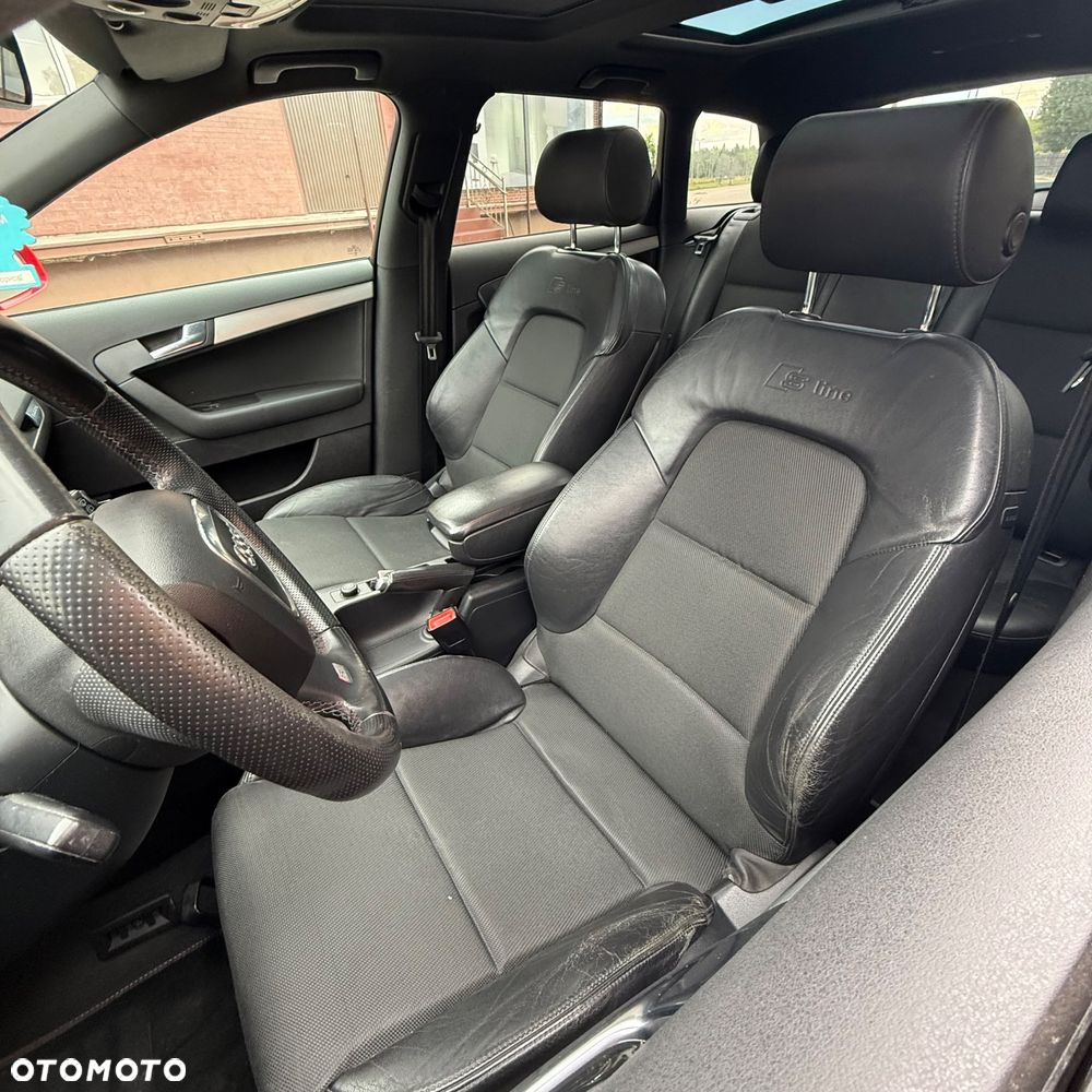Audi A3 Sportback 2.0T FSI Quattro Ambition - 12