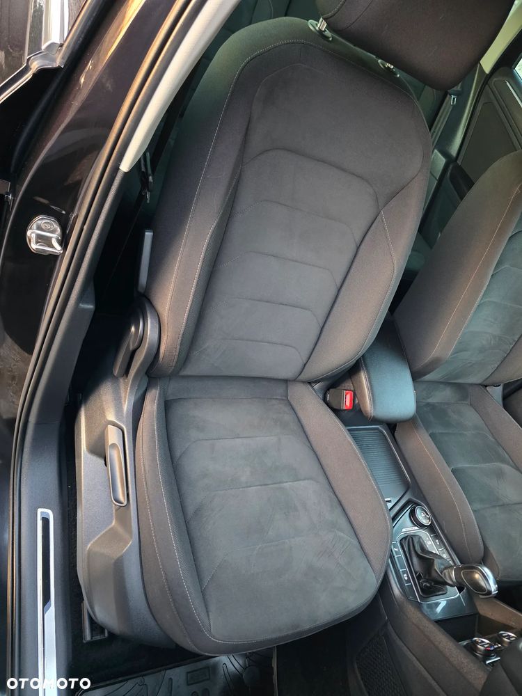 Volkswagen Tiguan 2.0 TDI SCR 4Motion (BlueMotion Techn.) DSG Highline - 26