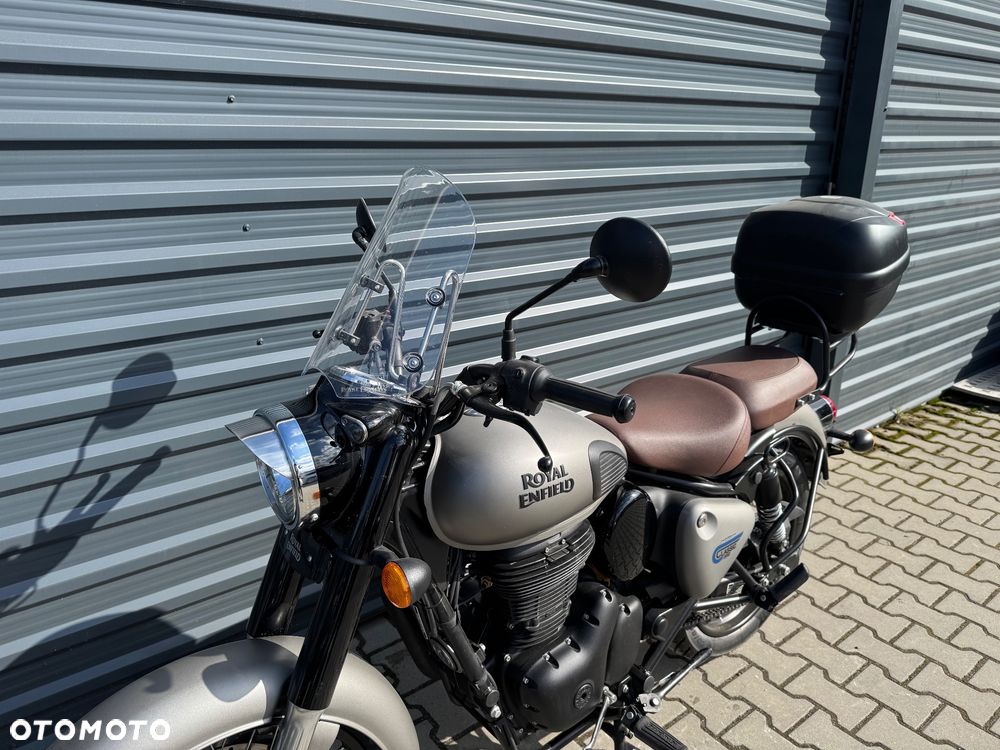 Royal Enfield Classic - 8
