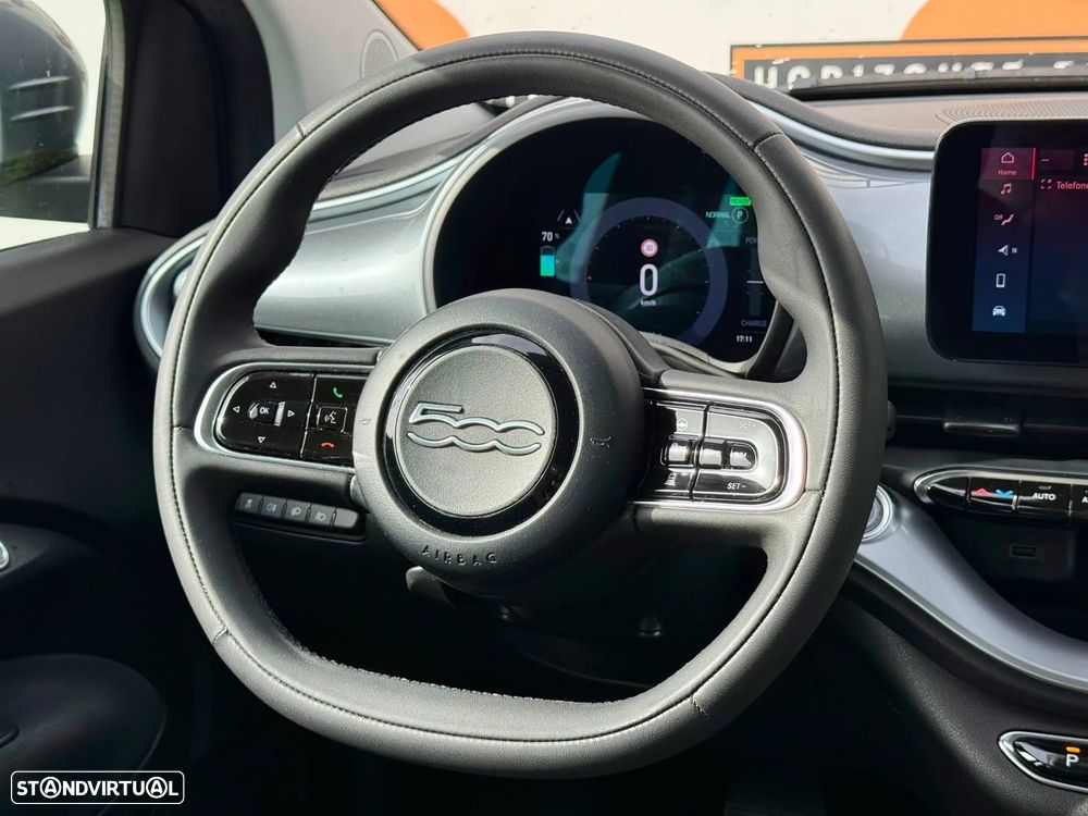Fiat 500e 42kWh ICON - 12