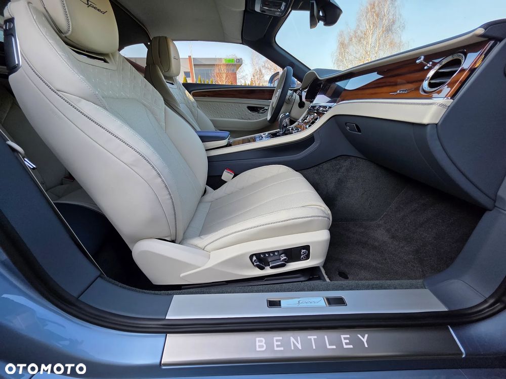 Bentley Continental GT - 17